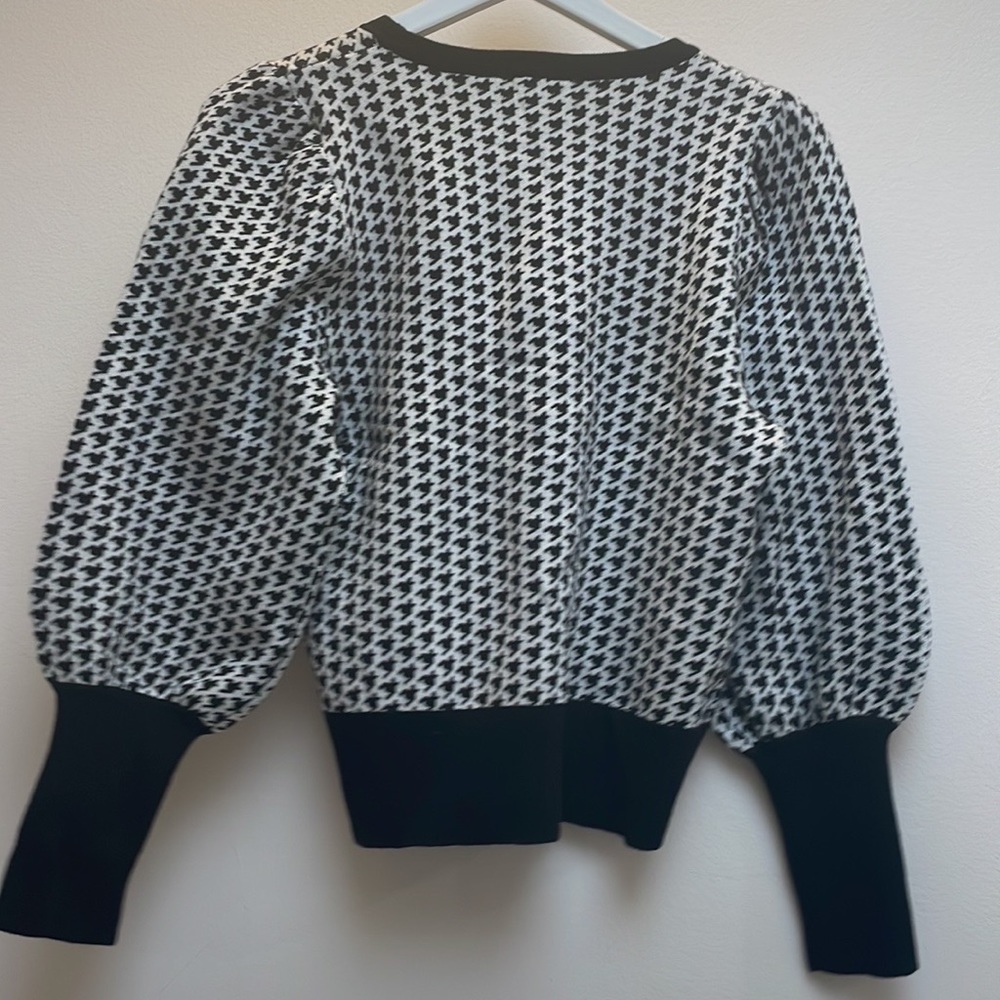 Philosophy Houndstooth Print Medium Size